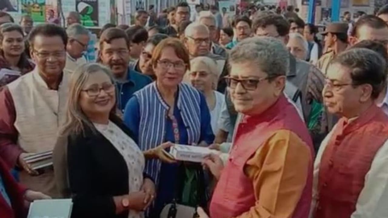 প্রস্তুতি শুরু কলকাতা বইমেলার, সেন্ট্রাল পার্কের মাঠ পরিদর্শন গিল্ডের