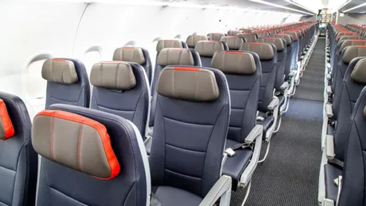 പൊതുമാപ്പ് ലഭിച്ച മലയാളികള്‍ക്കായി ആദ്യ ഘട്ടത്തില്‍ മൂന്ന് വിമാനങ്ങള്‍; സര്‍വീസ് അടുത്ത ആഴ്ച മുതല്‍