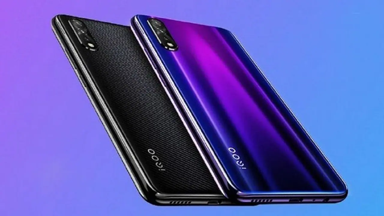 ৪জি ছেড়ে এবার আসুন ৫জি ফোনে, যার ছবি ফাঁস হয়ে গেল সোশ্যাল মিডিয়ায় ৪জি ছেড়ে এবার আসুন ৫জি ফোনে, যার ছবি ফাঁস হয়ে গেল সোশ্যাল মিডিয়ায়