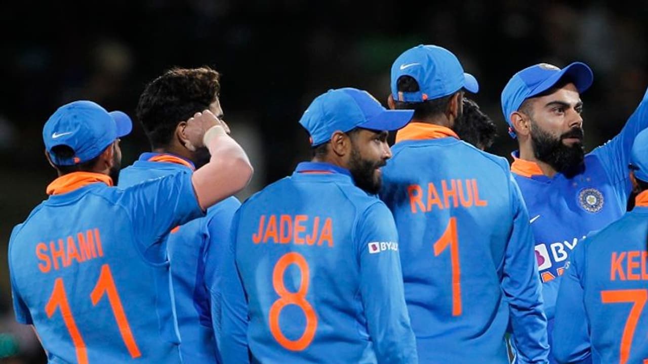 మూడో వన్డే ప్రివ్యూ: వైట్ వాష్ పై కివీస్, పరువు కోసం ఇండియా మూడో వన్డే ప్రివ్యూ: వైట్ వాష్ పై కివీస్, పరువు కోసం ఇండియా