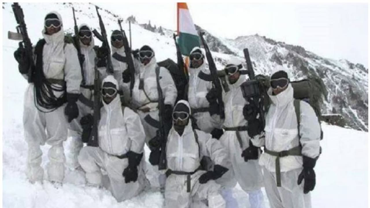 തണുത്തു വിറയ്ക്കുന്ന ലഡാക്കിലും സിയാചിനിലും സൈനികര്‍ക്ക് ബൂട്ടുകളും കണ്ണടകളും ലഭ്യമാക്കുന്നില്ലെന്ന് സിഎജി റിപ്പോര്‍ട്ട്