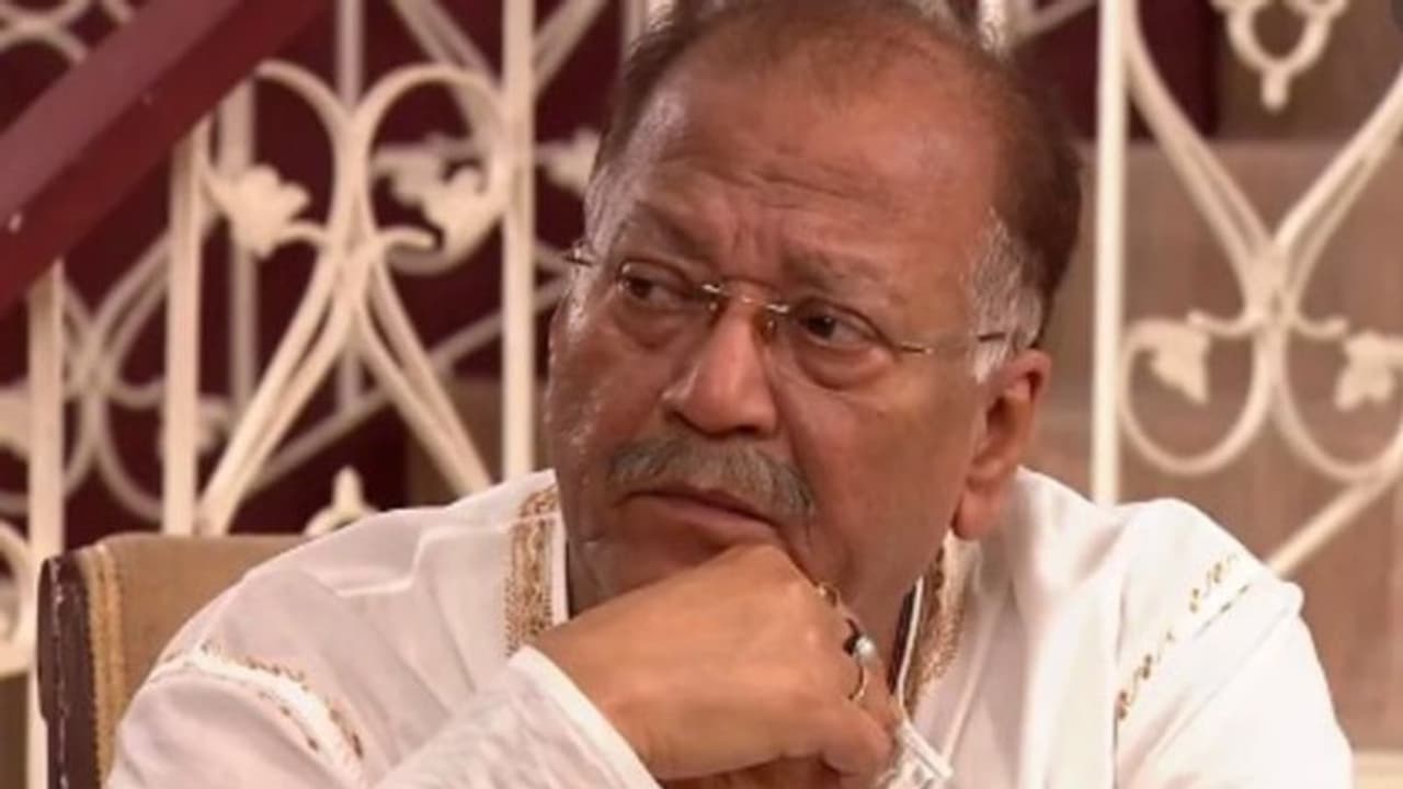 অসুস্থ অভিনেতা সন্তু মুখোপাধ্যায়, তড়িঘড়ি হাসপাতালে ভর্তি করলেন স্বস্তিকা অসুস্থ অভিনেতা সন্তু মুখোপাধ্যায়, তড়িঘড়ি হাসপাতালে ভর্তি করলেন স্বস্তিকা