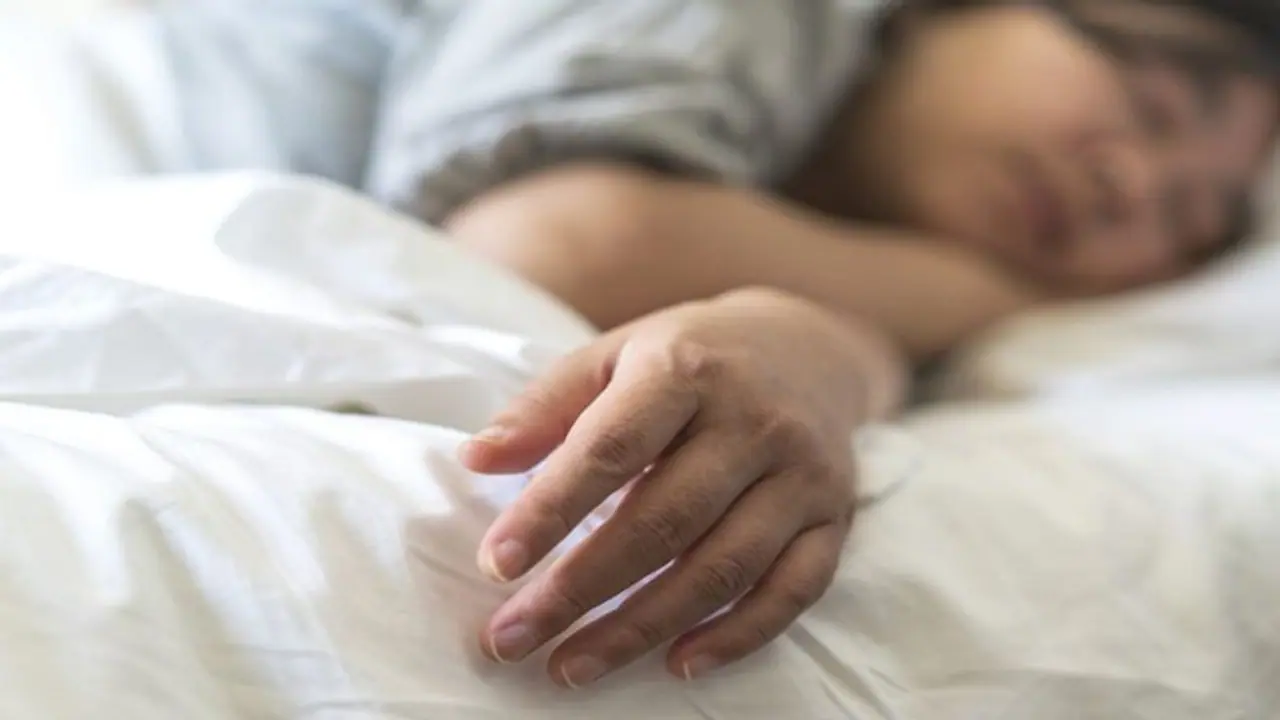 ఆటో డ్రైవర్ తో అక్రమ సంబంధం... వివాహిత దారుణ హత్య ఆటో డ్రైవర్ తో అక్రమ సంబంధం... వివాహిత దారుణ హత్య