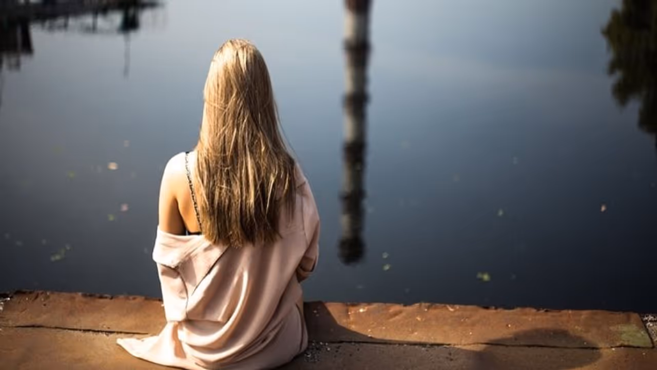 ब्रेकअप हो गया तो कोई बात नहीं, कुछ इस तरह मना सकते हैं वेलेन्टाइन्स डे ब्रेकअप हो गया तो कोई बात नहीं, कुछ इस तरह मना सकते हैं वेलेन्टाइन्स डे