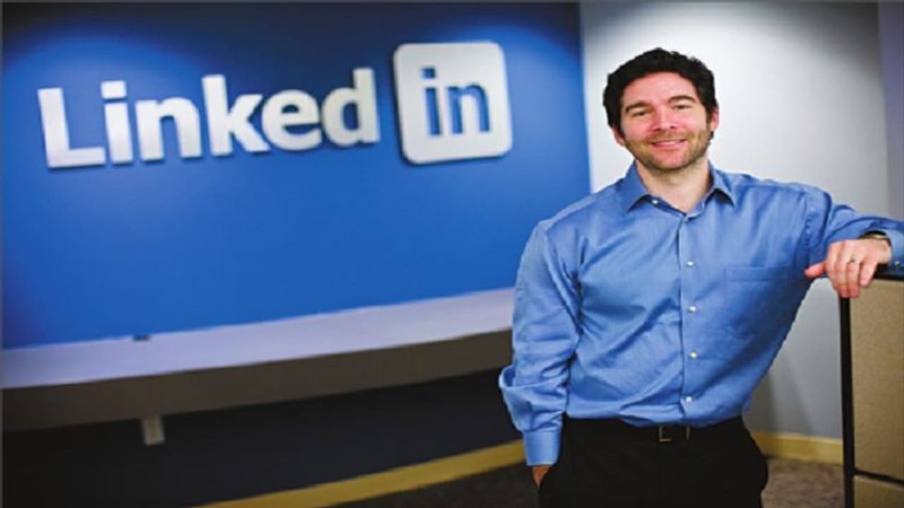 లింక్డ్ఇన్ సి‌ఈ‌ఓ జెఫ్ వీనర్ రాజీనామా...