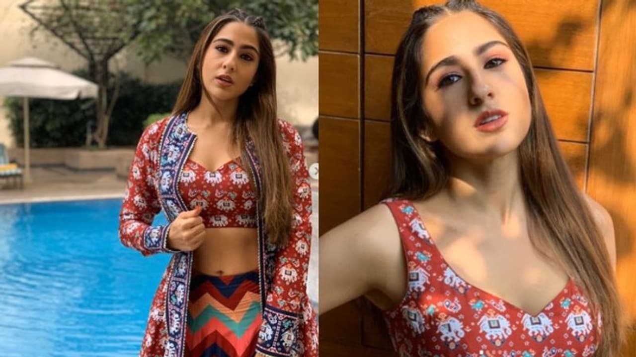 ക്രോപ്പ് ടോപ്പിലും സ്കേര്ട്ടിലും സിംപിള് ആന്ഡ് ഹോട്ട് ലുക്കില് സാറ അലിഖാന് ക്രോപ്പ് ടോപ്പിലും സ്കേര്ട്ടിലും സിംപിള് ആന്ഡ് ഹോട്ട് ലുക്കില് സാറ അലിഖാന്