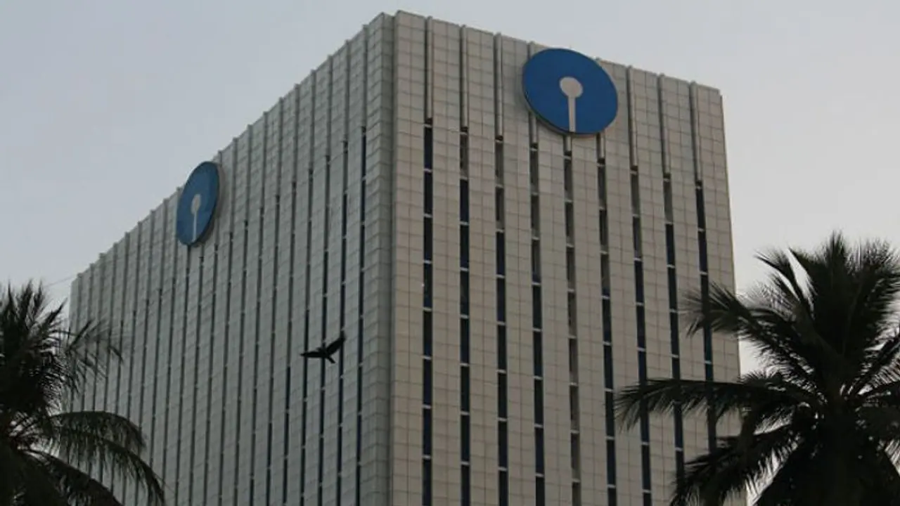 ১০ ফেব্রুয়ারি থেকে ফিক্সড ডিপোজিটে কমছে সুদের হার, সস্তা হচ্ছে স্টেট ব্যাঙ্কের গৃহঋণ ১০ ফেব্রুয়ারি থেকে ফিক্সড ডিপোজিটে কমছে সুদের হার, সস্তা হচ্ছে স্টেট ব্যাঙ্কের গৃহঋণ