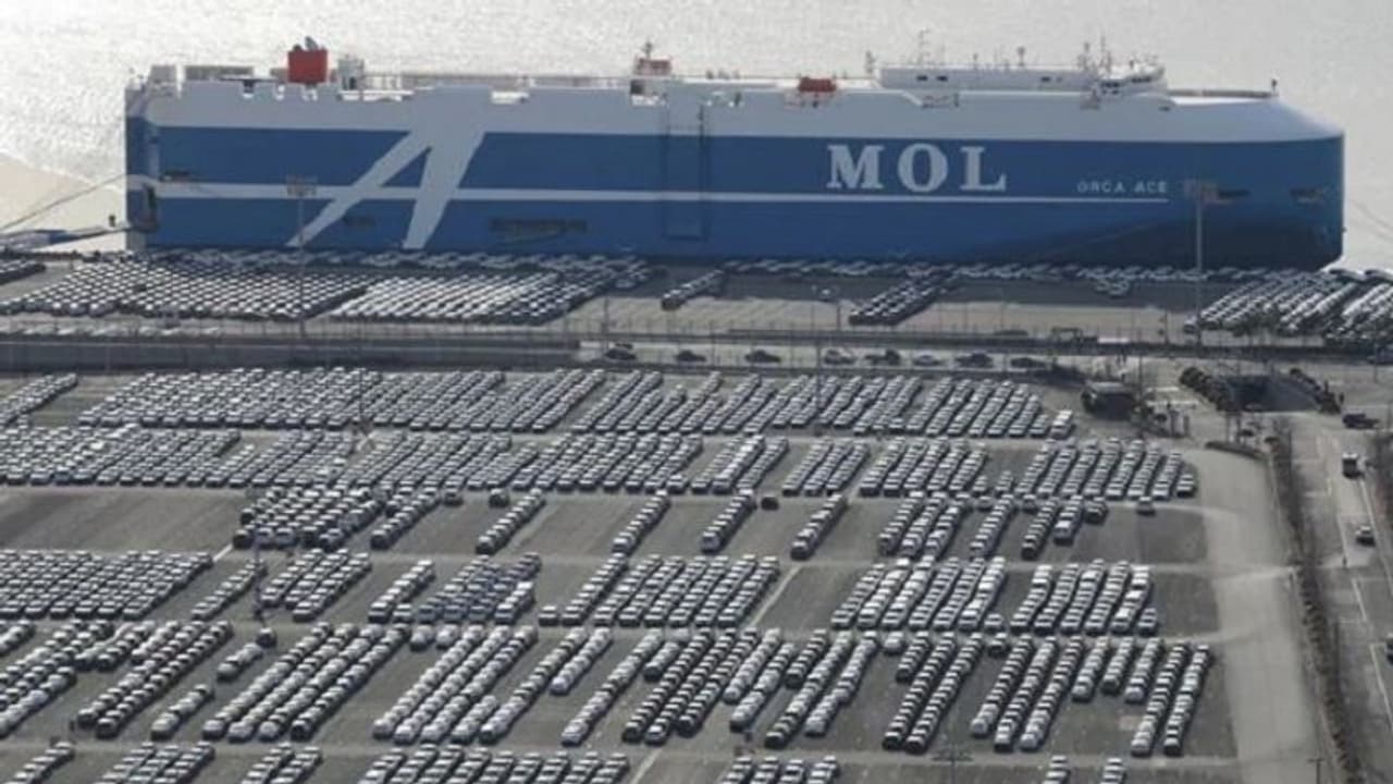 ప్రపంచంలోనే అత్యధిక కార్లను ఉత్పత్తి చేసే కార్ ప్లాంట్ పై కరోన దెబ్బ... ప్రపంచంలోనే అత్యధిక కార్లను ఉత్పత్తి చేసే కార్ ప్లాంట్ పై కరోన దెబ్బ...