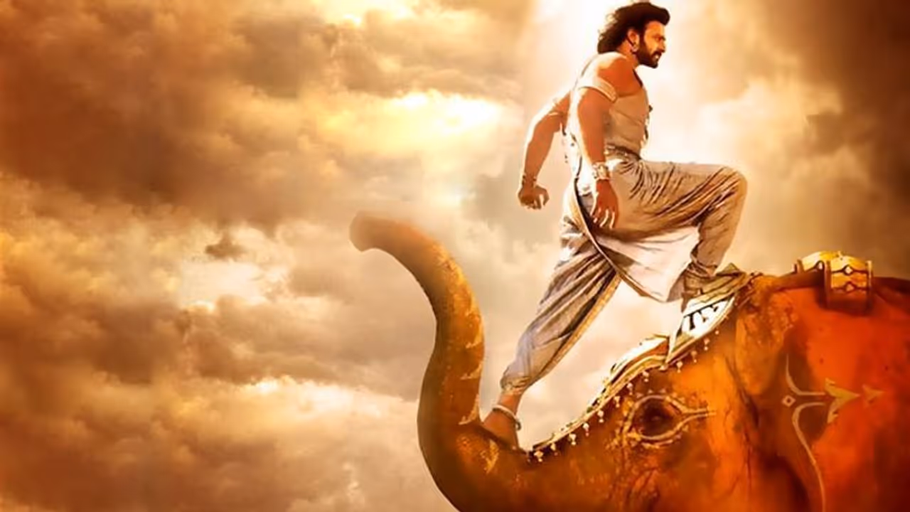 ‘బాహుబలి’: మొత్తం డస్ట్ బిన్ లోనే,వందకోట్లు నష్టం? ‘బాహుబలి’: మొత్తం డస్ట్ బిన్ లోనే,వందకోట్లు నష్టం?