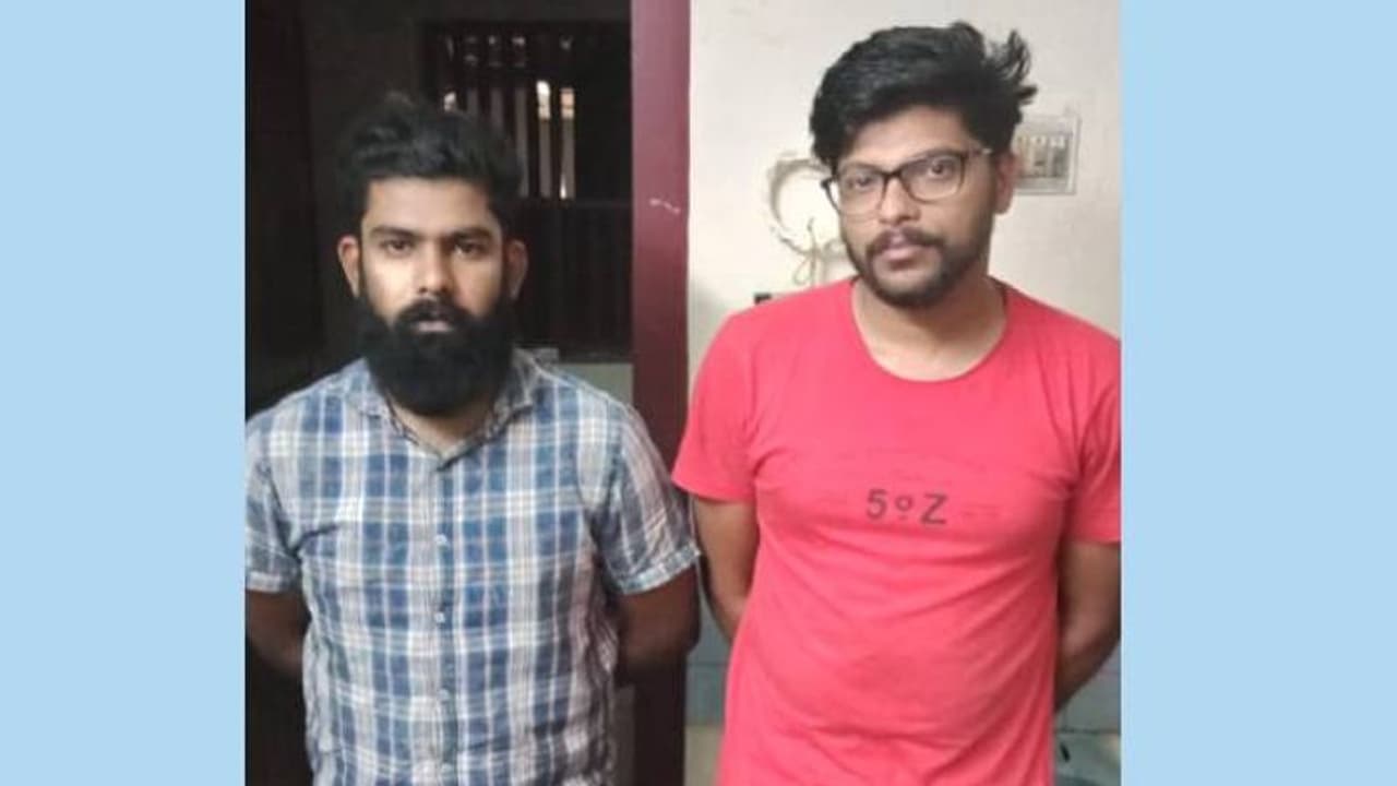 വണ്ടൂരിൽ കഞ്ചാവും എംഡിഎംഎയുമായി യുവാക്കൾ അറസ്റ്റിൽ വണ്ടൂരിൽ കഞ്ചാവും എംഡിഎംഎയുമായി യുവാക്കൾ അറസ്റ്റിൽ