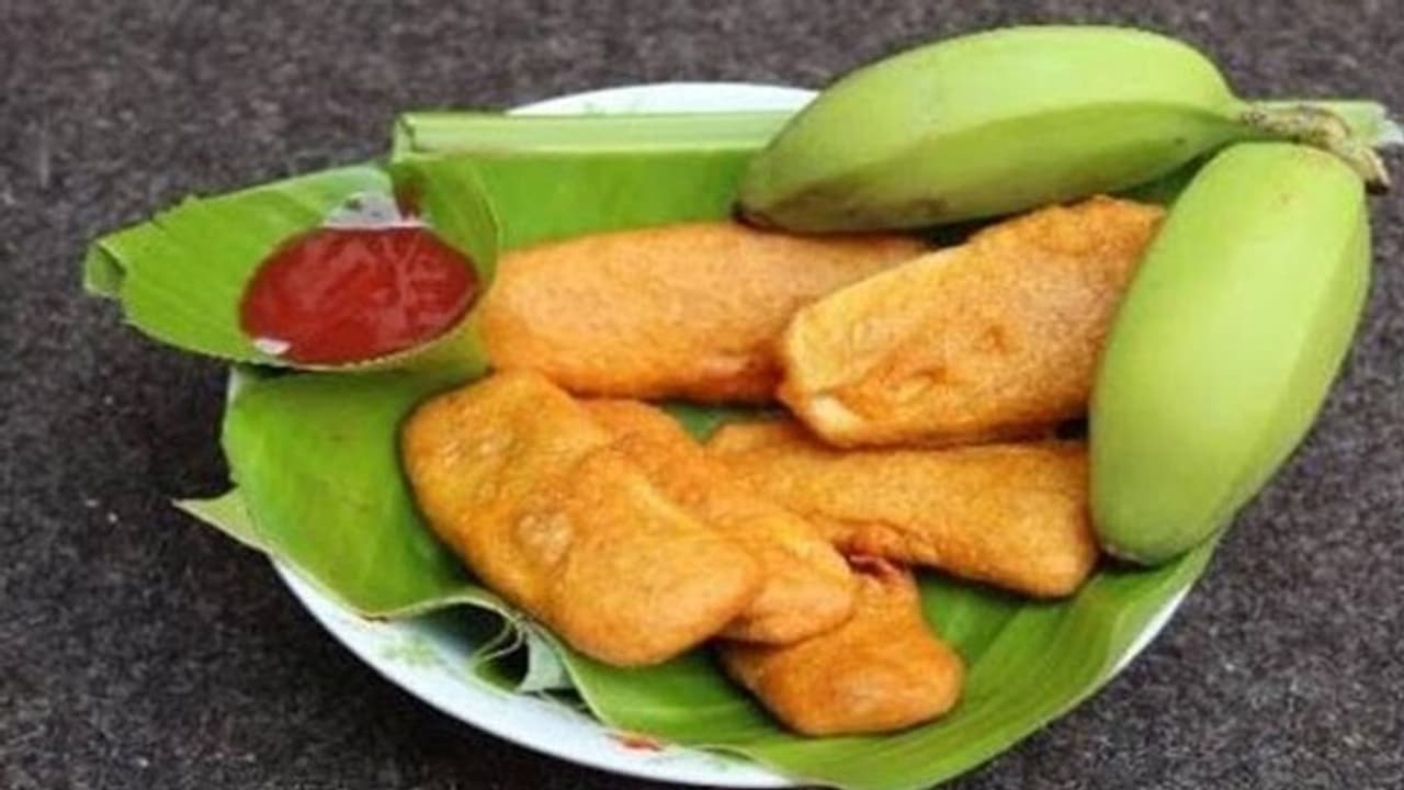केले के पकौड़ों का स्वाद होता है बेहद चटपटा, जानें इसकी रेसिपी केले के पकौड़ों का स्वाद होता है बेहद चटपटा, जानें इसकी रेसिपी
