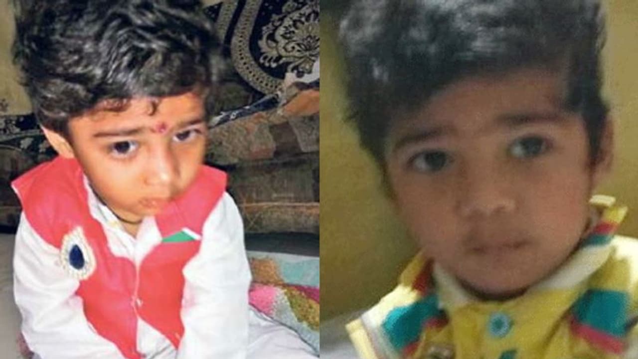 फूलकर बाहर निकल आई हैं इस बच्चे की आंखें, दिखना हुआ बंद..मां बाप को मदद की आस, ताकि जान बच जाए फूलकर बाहर निकल आई हैं इस बच्चे की आंखें, दिखना हुआ बंद..मां बाप को मदद की आस, ताकि जान बच जाए