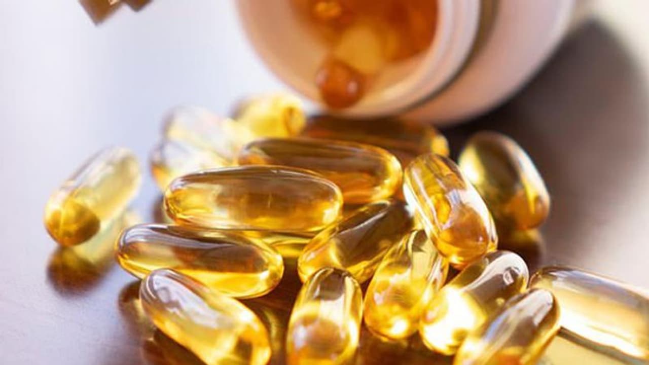 പുരുഷന്മാർ സ്ഥിരമായി മീനെണ്ണ ​ഗുളിക കഴിച്ചാൽ ഒരു ​ഗുണമുണ്ട്; പഠനം പറയുന്നത്