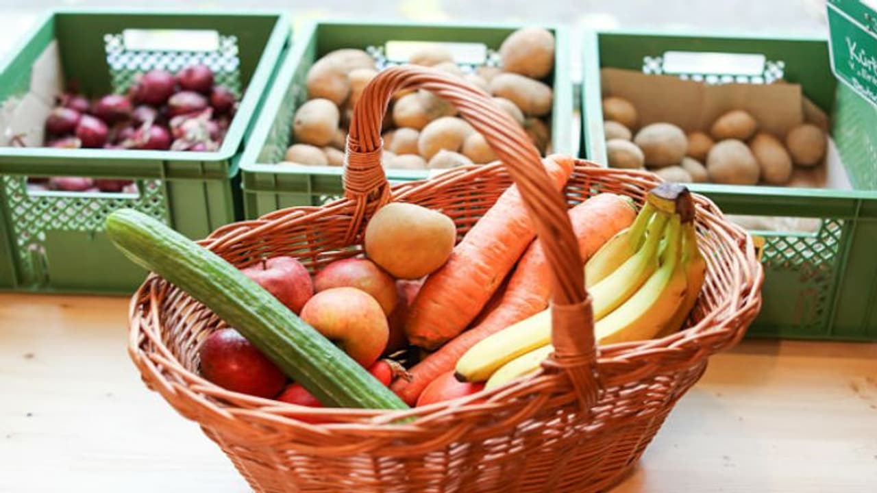 ফি বছর নষ্ট হচ্ছে বিশ্বের এক তৃতীয়াংশ খাদ্য, রিপোর্টে উঠে এল ভয়ঙ্কর তথ্য