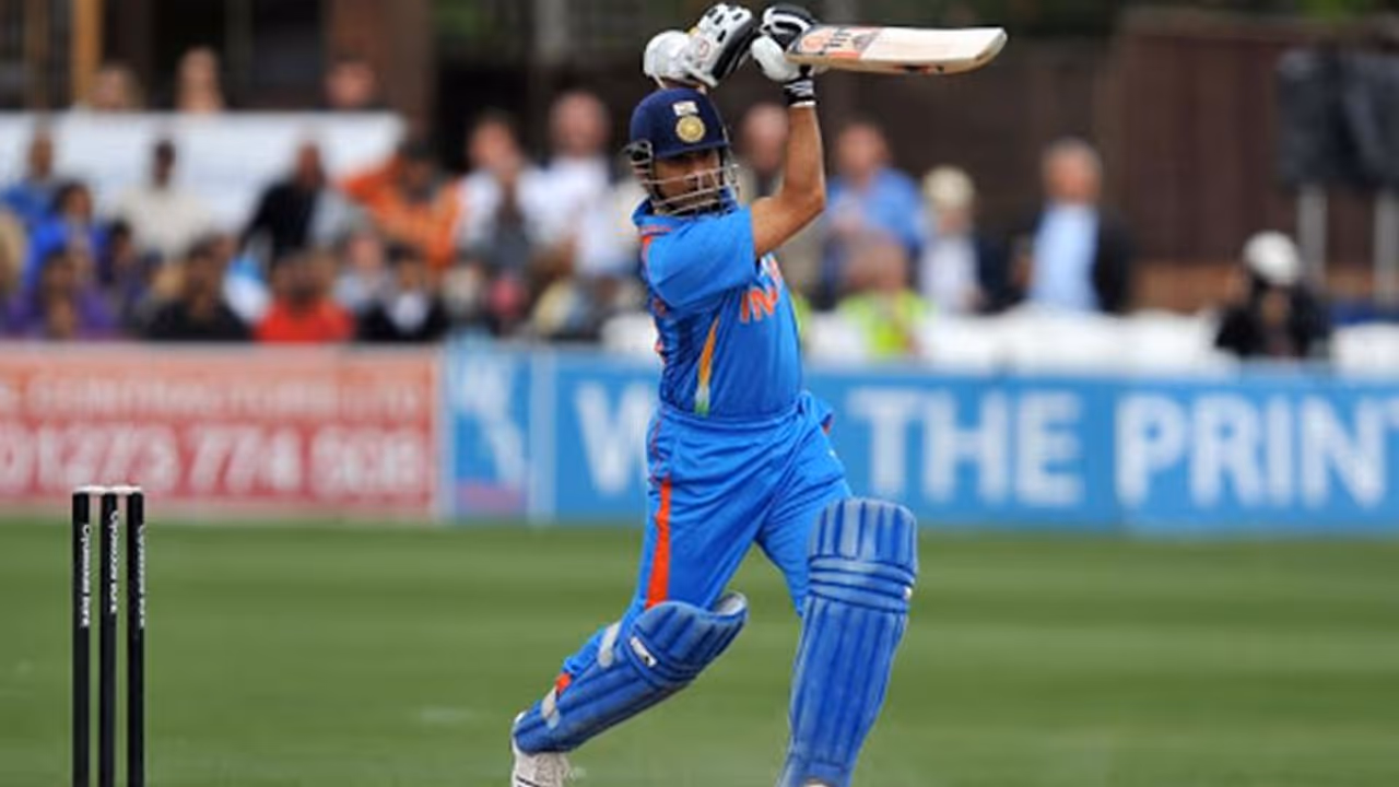 അന്ന് ഡിആര്എസ് ഉണ്ടായിരുന്നെങ്കില് സച്ചിന് ഇത്രയും സെഞ്ചുറി നേടുമായിരുന്നോ..? മറുപടിയുമായി മുന് ഓസീസ് താരം അന്ന് ഡിആര്എസ് ഉണ്ടായിരുന്നെങ്കില് സച്ചിന് ഇത്രയും സെഞ്ചുറി നേടുമായിരുന്നോ..? മറുപടിയുമായി മുന് ഓസീസ് താരം