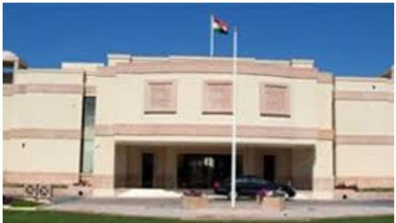 കഴിഞ്ഞ വര്‍ഷം ഇന്ത്യന്‍ എംബസിയില്‍ രജിസ്റ്റര്‍ ചെയ്തത് ആയിരത്തിലേറെ പ്രവാസി തൊഴിലാളികളുടെ പരാതികള്‍