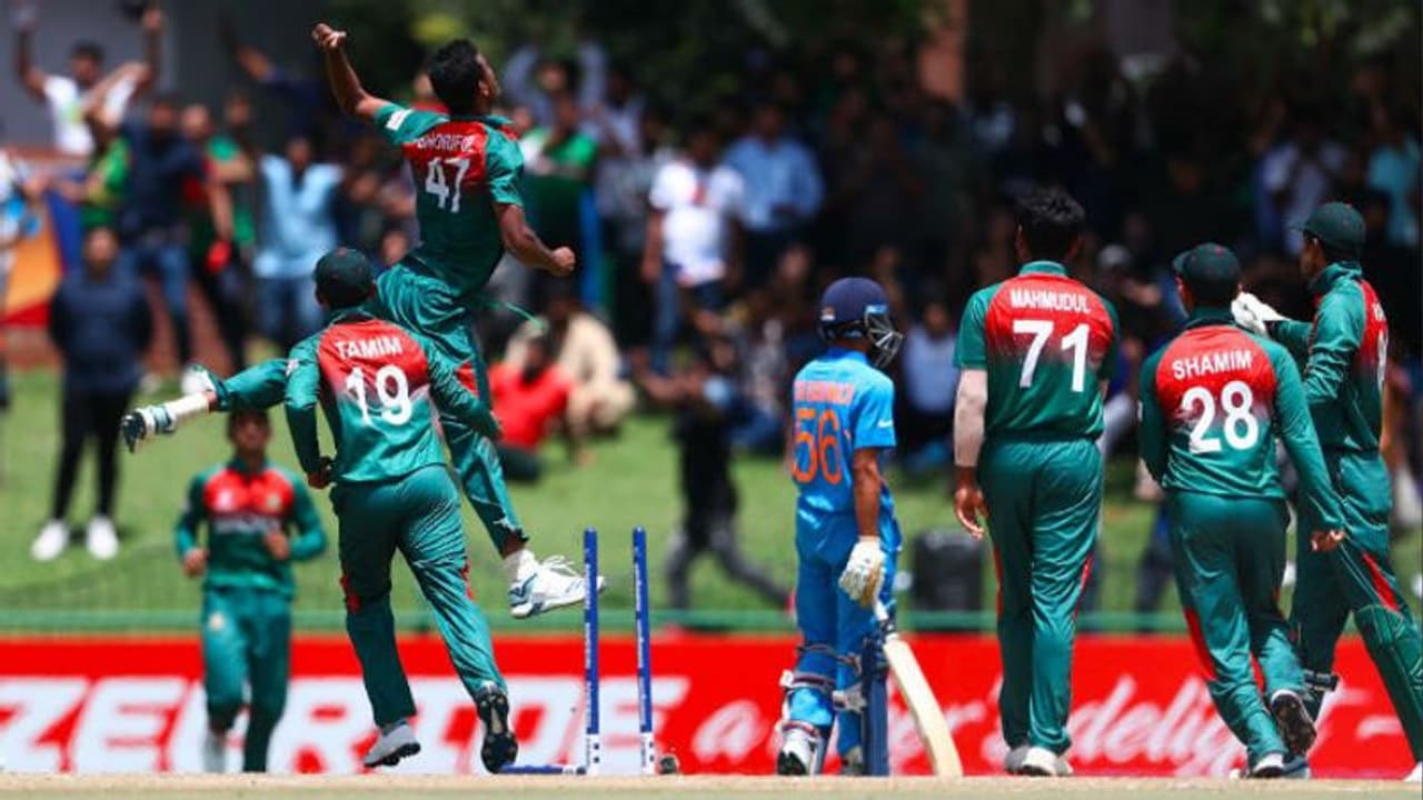 ফাইনালে ভেঙে পড়ল ভারতীয় ব্যাটিং, ইতিহাস সৃষ্টির সুবর্ণ সুযোগ বাংলাদেশের সামনে ফাইনালে ভেঙে পড়ল ভারতীয় ব্যাটিং, ইতিহাস সৃষ্টির সুবর্ণ সুযোগ বাংলাদেশের সামনে