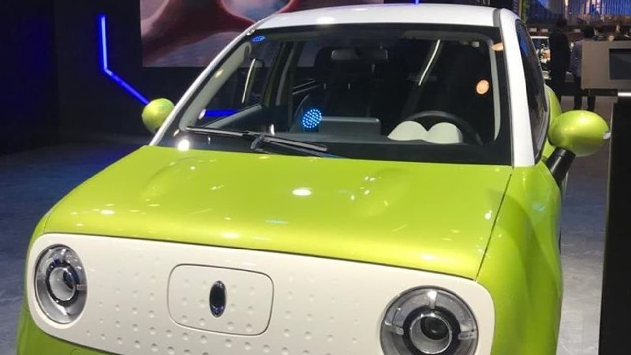 ಬೆಲೆ 6 ಲಕ್ಷ, ಚೀನಾದ R1 ಎಲೆಕ್ಟ್ರಿಕ್ ಕಾರು ಭಾರತದಲ್ಲಿ ಅನಾವರಣ! ಬೆಲೆ 6 ಲಕ್ಷ, ಚೀನಾದ R1 ಎಲೆಕ್ಟ್ರಿಕ್ ಕಾರು ಭಾರತದಲ್ಲಿ ಅನಾವರಣ!