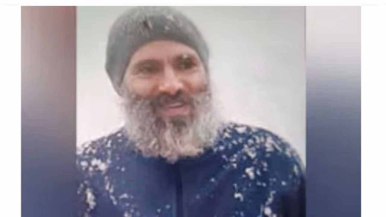 ಒಮರ್ ಬಂಧನ: ಕಣಿವೆ ಆಡಳಿತಕ್ಕೆ ಸುಪ್ರೀಂ ನೋಟಿಸ್! ಒಮರ್ ಬಂಧನ: ಕಣಿವೆ ಆಡಳಿತಕ್ಕೆ ಸುಪ್ರೀಂ ನೋಟಿಸ್!