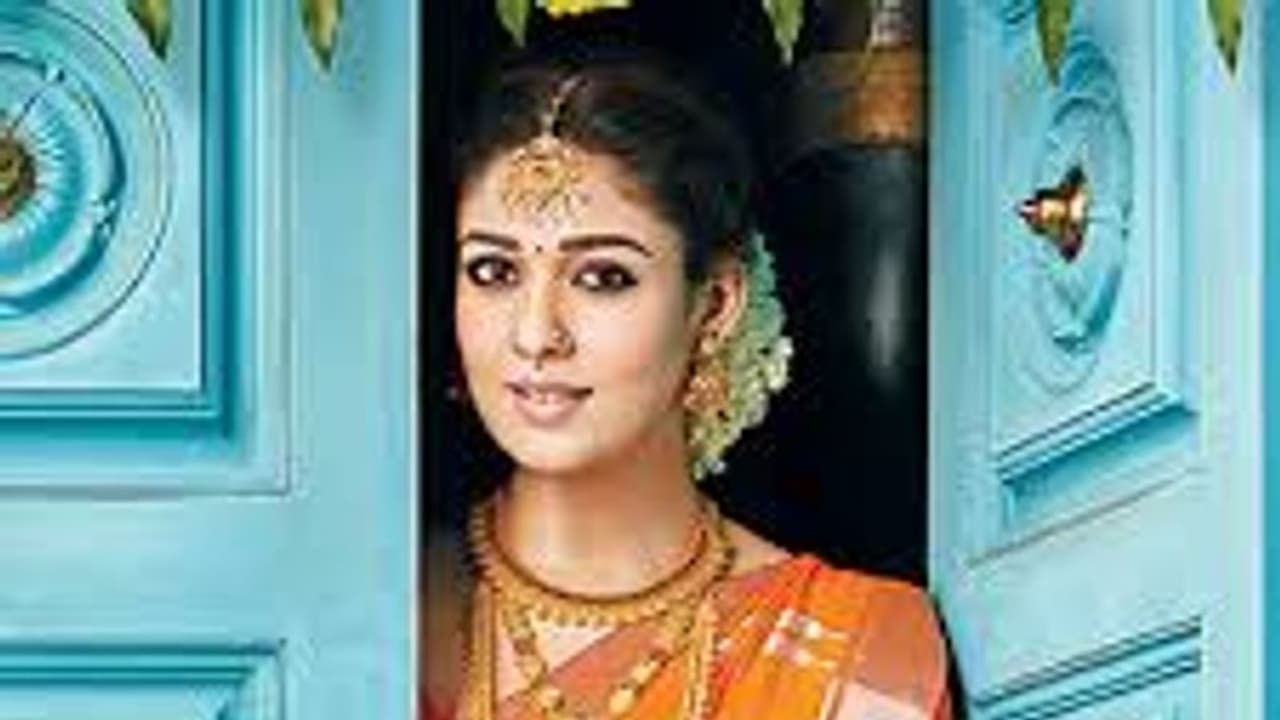 முன்னாள்... இந்நாள்... எம்.பிக்களுடன் கைகோர்க்கிறாரா நயன்தாரா? முன்னாள்... இந்நாள்... எம்.பிக்களுடன் கைகோர்க்கிறாரா நயன்தாரா?