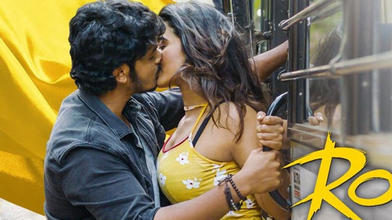 హీరోయిన్ తో ఘాటైన లిప్ లాక్.. షాకిచ్చిన పూరి కొడుకు హీరోయిన్ తో ఘాటైన లిప్ లాక్.. షాకిచ్చిన పూరి కొడుకు