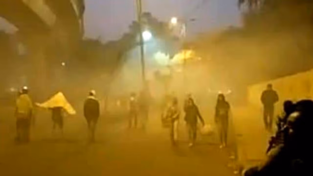 গোপনাঙ্গে আঘাত, অজানা গ্যাসে দমবন্ধ, দিল্লি পুলিশের বিরুদ্ধে উঠল গুরুতর অভিযোগ