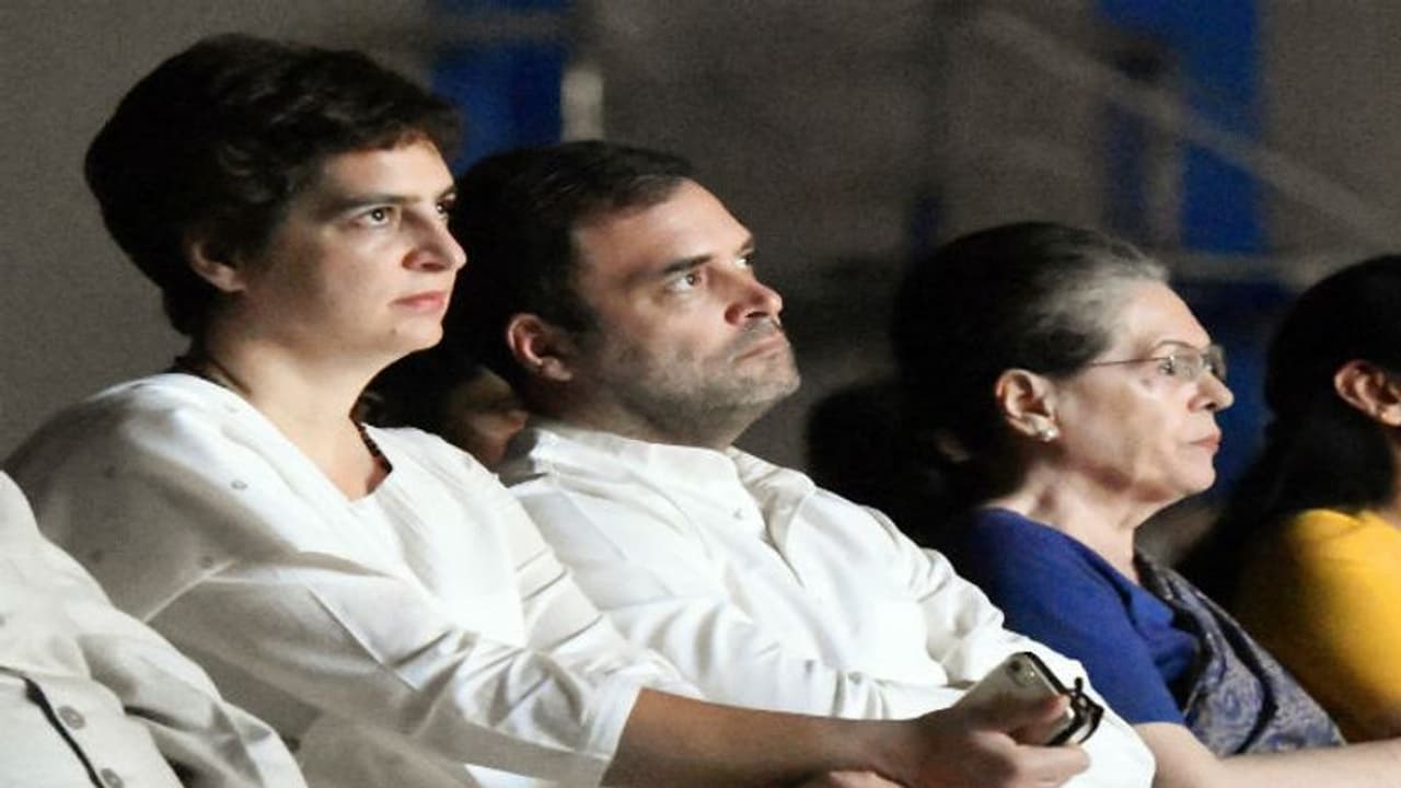 ಕಾಂಗ್ರೆಸ್‌ನ್ನು ಕಂಗಾಲು ಮಾಡಿದ ದೆಹಲಿ: ಕೈ ಸೋಲಿಗೆ ಕಾರಣಗಳಿವೆ ಇಲ್ಲಿ!