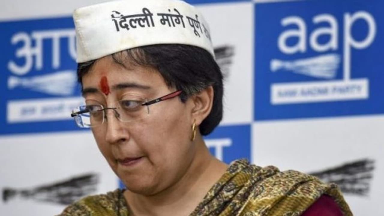 ಮತ್ತೆ ಕೇಜ್ರೀವಾಲ್ ಸರ್ಕಾರ, ಎಲ್‌ಜಿ ನಡುವೆ ಸಂಘರ್ಷ: AAP ನಾಯಕಿಯಿಂದ ಗಂಭೀರ ಆರೋಪ!