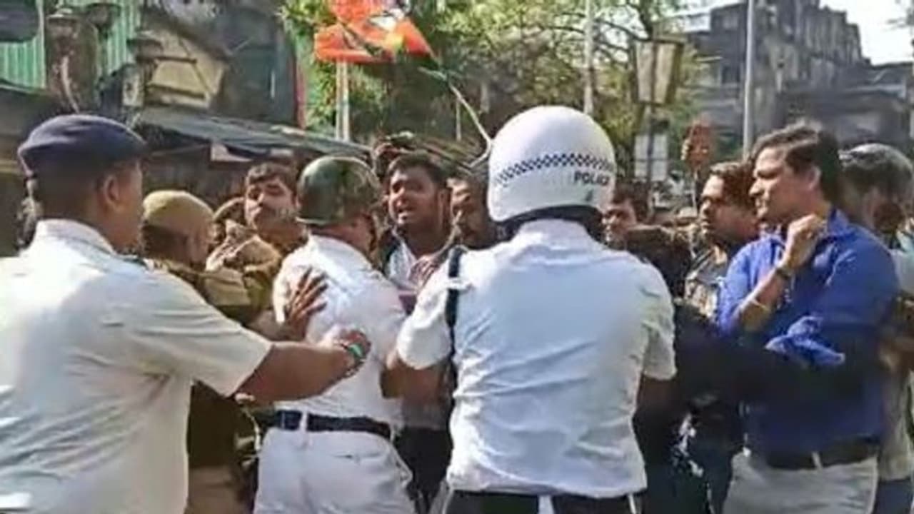 সিঁথি থানায় প্রৌঢ়ের মৃত্য়ু ঘিরে ধুন্ধুমার, পুলিশ বিজেপি খণ্ডযুদ্ধ বাগবাজারে