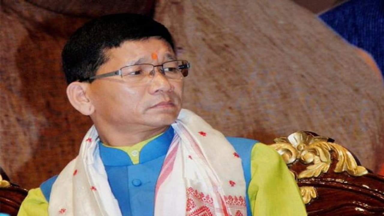 ब्रिटेन में पढ़ाई करते थे अरुणाचल के पूर्व CM के बेटे, कमरे में मिला शव ब्रिटेन में पढ़ाई करते थे अरुणाचल के पूर्व CM के बेटे, कमरे में मिला शव