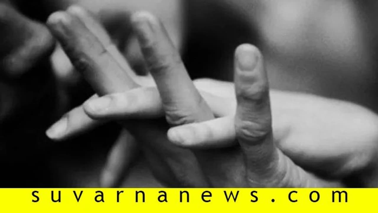 ಅನೈತಿಕ ಸಂಬಂಧಕ್ಕೆ ನಕಾರ, ಪ್ರಿಯತಮೆಯ ಕೊಂದು, ಪ್ರೇಮಿ ಆತ್ಮಹತ್ಯೆ! ಅನೈತಿಕ ಸಂಬಂಧಕ್ಕೆ ನಕಾರ, ಪ್ರಿಯತಮೆಯ ಕೊಂದು, ಪ್ರೇಮಿ ಆತ್ಮಹತ್ಯೆ!