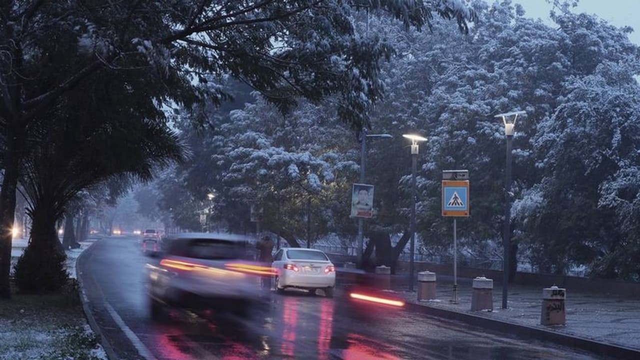 বসন্তের শুরুতেই ফের বৃষ্টির আশঙ্কা, শহরের তাপমাত্রা স্বাভাবিকের নিচে