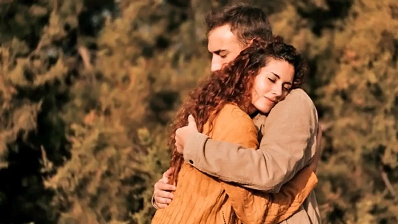 Valentine Week : आज है हग डे यानी आलिंगन दिवस, जानें क्या है जादू की ये झप्पी Valentine Week : आज है हग डे यानी आलिंगन दिवस, जानें क्या है जादू की ये झप्पी