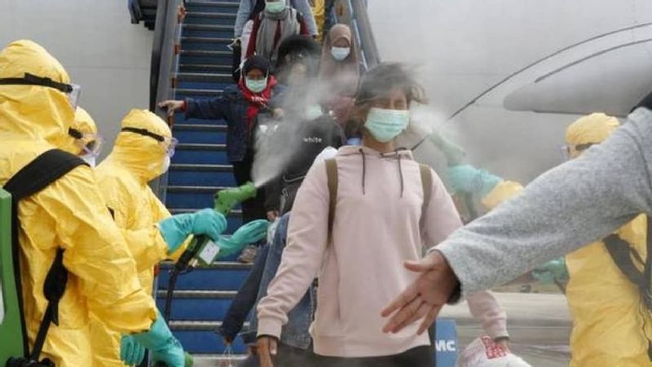 चीन में कोरोना वायरस का कहर, मरने वालों की संख्या बढ़कर 1110 हुई चीन में कोरोना वायरस का कहर, मरने वालों की संख्या बढ़कर 1110 हुई