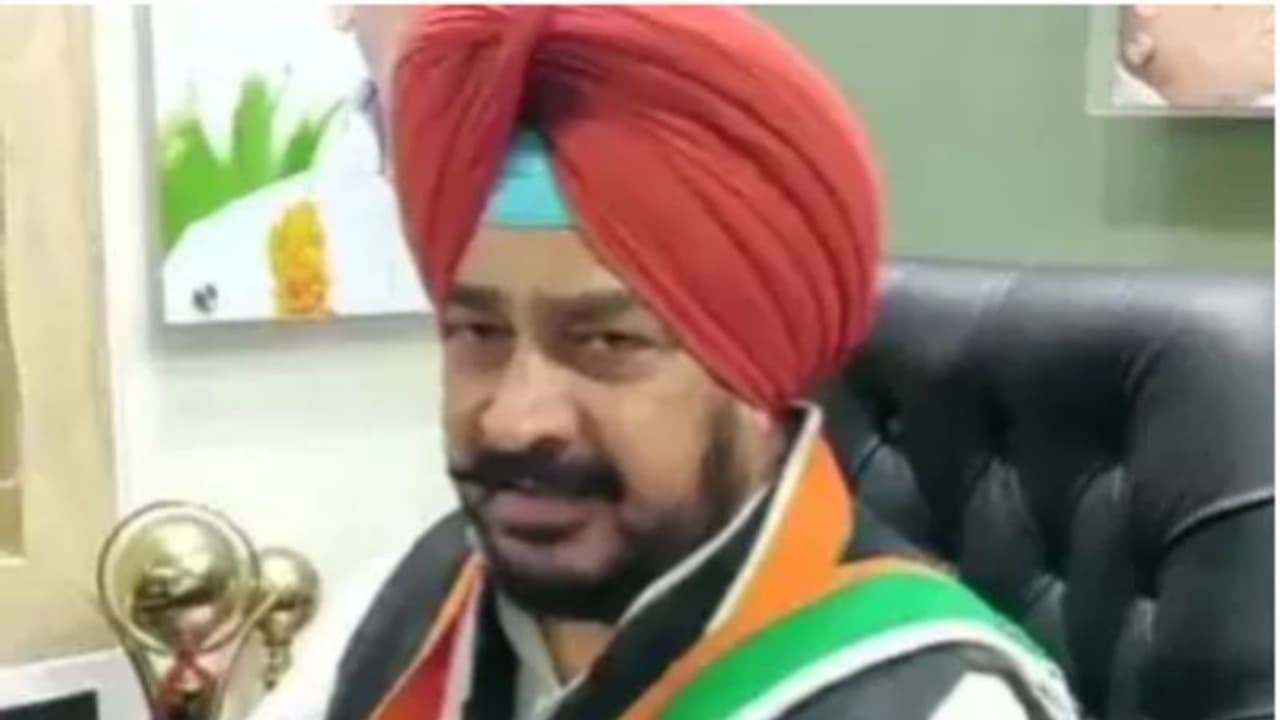 'ഞങ്ങൾക്ക് അന്നും ഇന്നും പൂജ്യം'; ദില്ലിയിൽ തിരിച്ചടി ബിജെപിയ്ക്ക് മാത്രമെന്ന് കോൺഗ്രസ് നേതാവ് 'ഞങ്ങൾക്ക് അന്നും ഇന്നും പൂജ്യം'; ദില്ലിയിൽ തിരിച്ചടി ബിജെപിയ്ക്ക് മാത്രമെന്ന് കോൺഗ്രസ് നേതാവ്