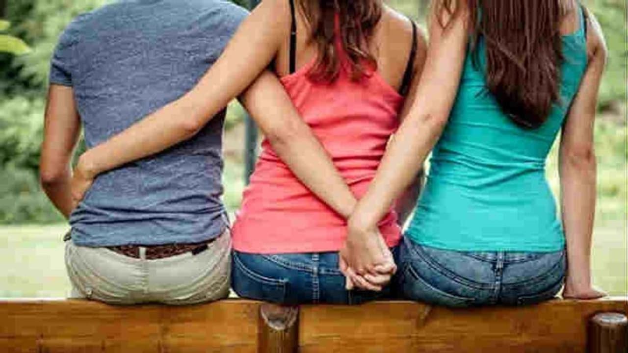 प्रेग्नेंट बीबी की देखभाल के लिए बुलाया था, प्यार का झांसा देकर साली से बनाए नाजायज संबंध, फिर... प्रेग्नेंट बीबी की देखभाल के लिए बुलाया था, प्यार का झांसा देकर साली से बनाए नाजायज संबंध, फिर...