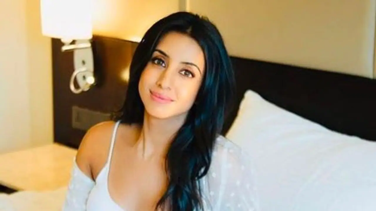 Sandalwood drug racket: Sanjjanaa Galrani in CCB’s custody for five days