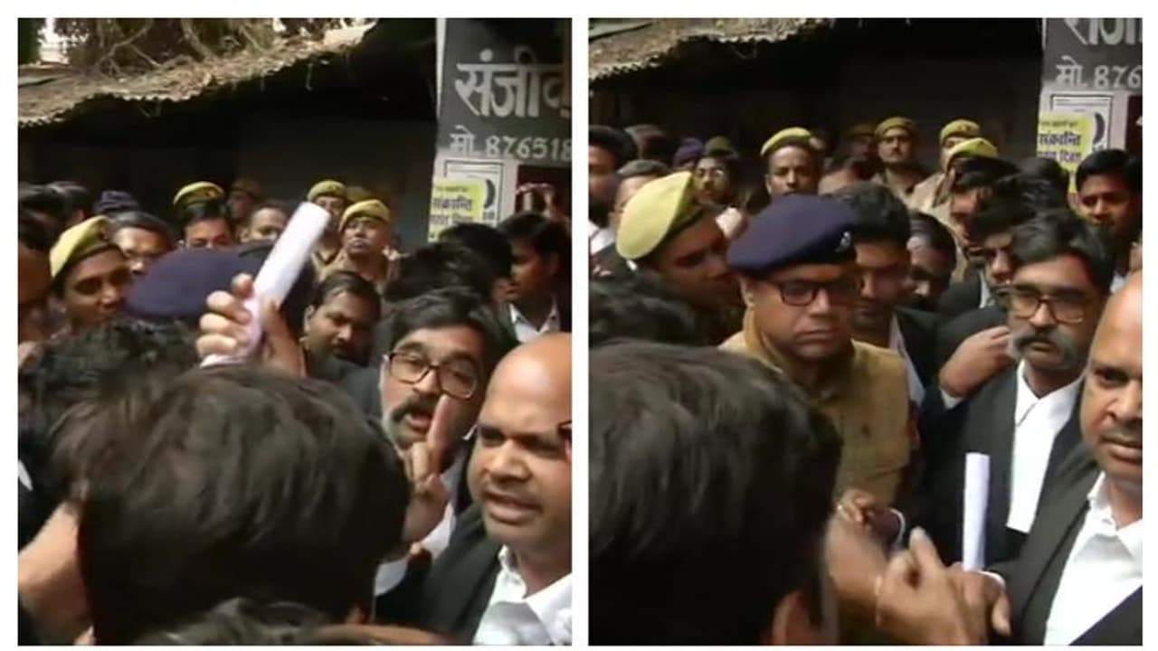 দু'দল আইনজীবীর ঝগড়ার জের, বিস্ফোরণে কাঁপল লখনউয়ের আদালত