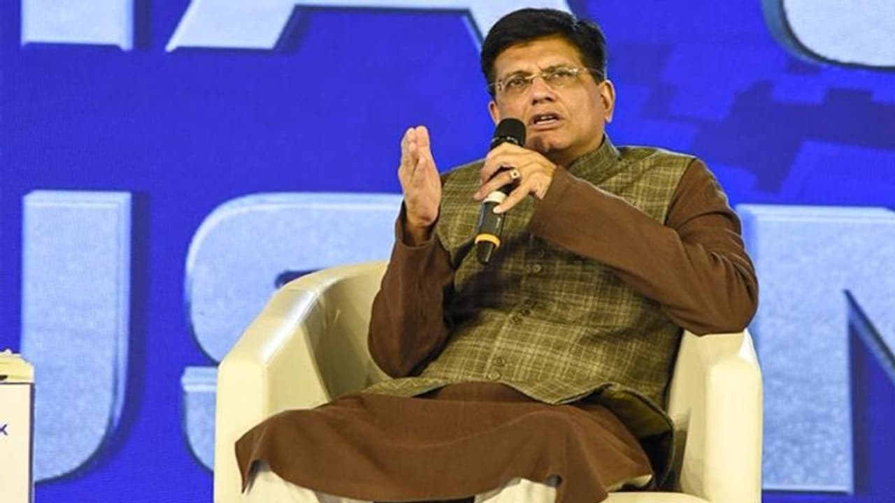 சிஏஏ சட்டத்தை ஒரு சில கட்சிகள் அரசியல் ஆதாயத்திற்கு பயன்படுத்தக்கூடாது.! மத்திய அமைச்சர் பியூஸ் கோயல் . சிஏஏ சட்டத்தை ஒரு சில கட்சிகள் அரசியல் ஆதாயத்திற்கு பயன்படுத்தக்கூடாது.! மத்திய அமைச்சர் பியூஸ் கோயல் .