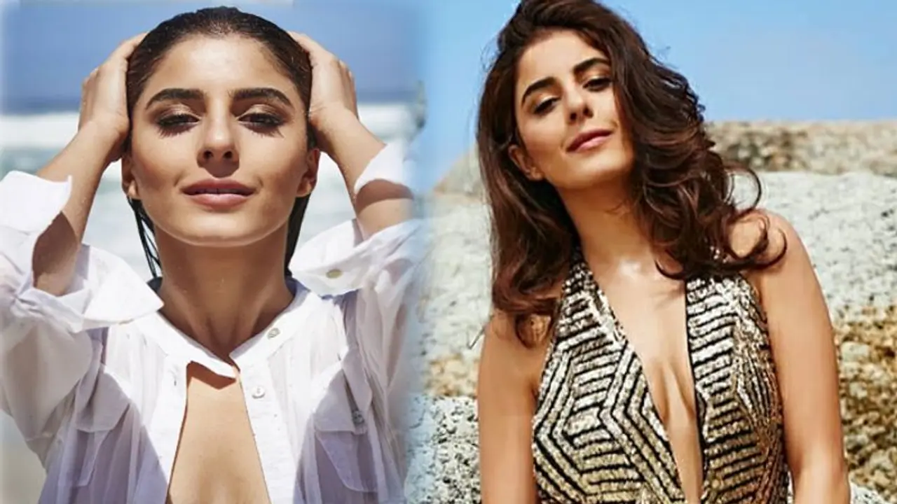 একি অবস্থা সংস্কৃতিমনা বধূর! তার বিকিনি অবতার দেখে আপনার মাথা ঘুরে যাবে দেখে নিন সেই ছবি