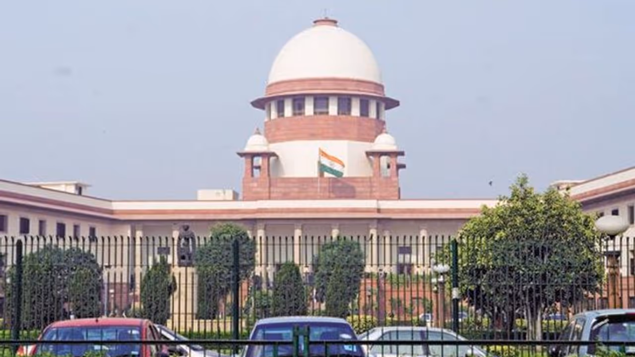 'সুপ্রিম কোর্ট কি তুলে দেব', ক্ষুব্ধ বিচারপতি প্রশ্ন করলেন সলিসিটর জেনারেলকে 'সুপ্রিম কোর্ট কি তুলে দেব', ক্ষুব্ধ বিচারপতি প্রশ্ন করলেন সলিসিটর জেনারেলকে