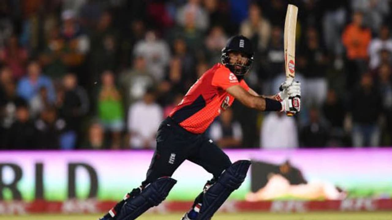 വെടിക്കെട്ടുമായി സ്റ്റോക്സും മൊയീന് അലിയും; ഇംഗ്ലണ്ടിനെതിരെ ദക്ഷിണാഫ്രിക്കയ്ക്ക് കൂറ്റന് വിജയലക്ഷ്യം വെടിക്കെട്ടുമായി സ്റ്റോക്സും മൊയീന് അലിയും; ഇംഗ്ലണ്ടിനെതിരെ ദക്ഷിണാഫ്രിക്കയ്ക്ക് കൂറ്റന് വിജയലക്ഷ്യം