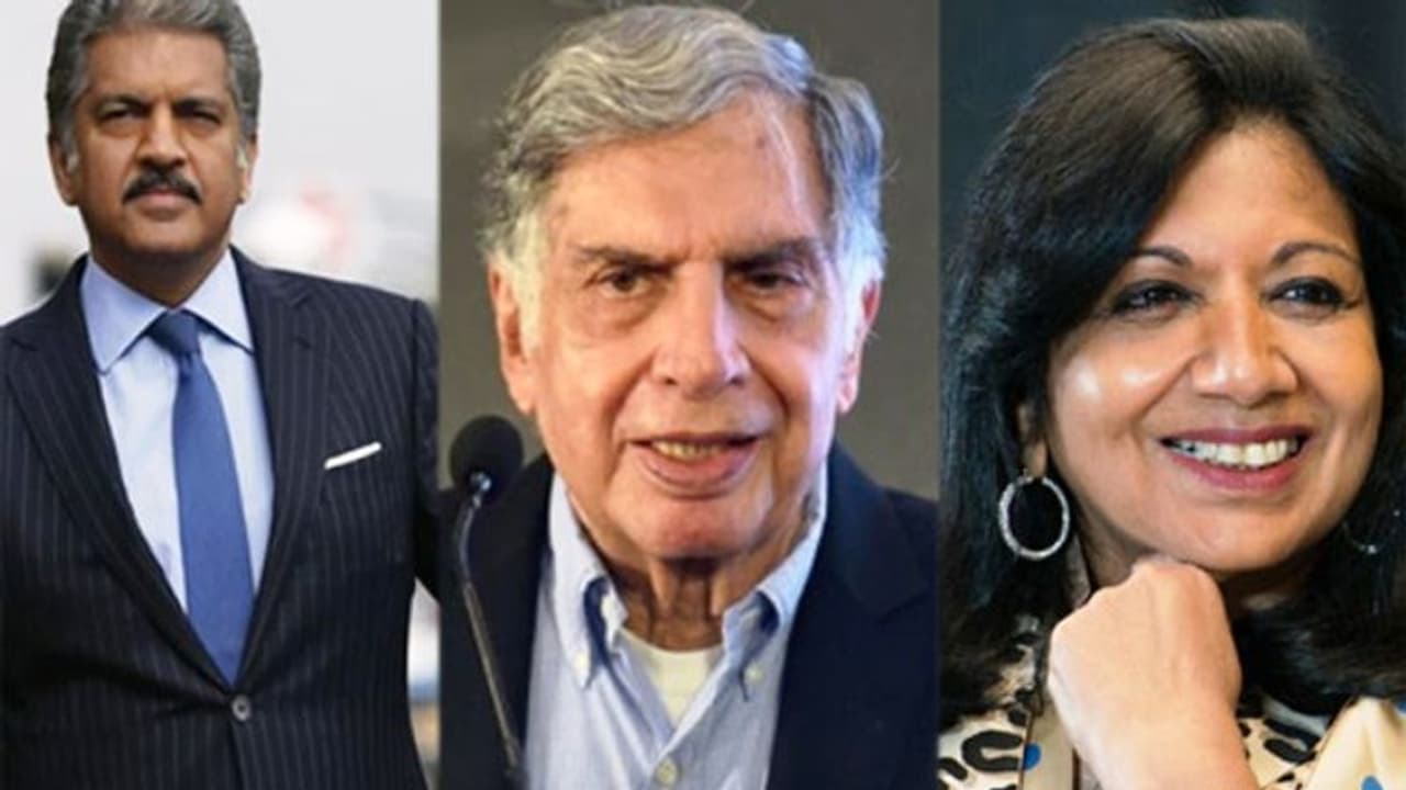 స్టార్లను మించిన క్రేజ్... సోషల్ మీడియాలో దూకుకెళ్తున్నా వ్యాపారవేత్తలు స్టార్లను మించిన క్రేజ్... సోషల్ మీడియాలో దూకుకెళ్తున్నా వ్యాపారవేత్తలు