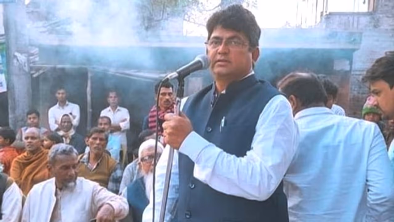 তৃণমূলের বিধায়কের বিরুদ্ধে অপহরণের চেষ্টার অভিযোগ, তুলকালাম মুর্শিদাবাদ