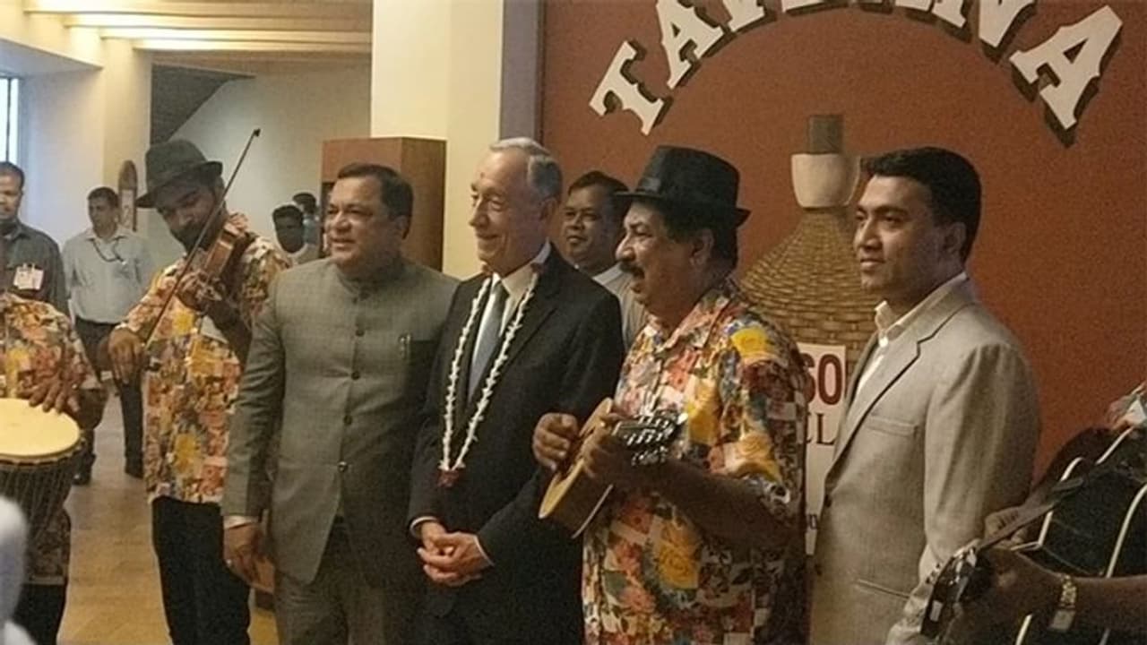 गोवा के चर्च में प्रार्थना करने पहुंचे पुर्तगाली राष्ट्रपति, वर्ल्ड हेरिटेज आर्ट म्यूजयम का भी किया दौरा गोवा के चर्च में प्रार्थना करने पहुंचे पुर्तगाली राष्ट्रपति, वर्ल्ड हेरिटेज आर्ट म्यूजयम का भी किया दौरा