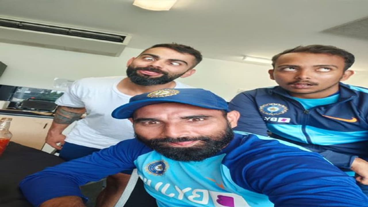 ఫోటోతో భయపెడుతున్న కోహ్లీ.. బెస్ట్ మీమ్ మెటీరియలంటూ నెటిజన్ల ట్రోల్స్ ఫోటోతో భయపెడుతున్న కోహ్లీ.. బెస్ట్ మీమ్ మెటీరియలంటూ నెటిజన్ల ట్రోల్స్