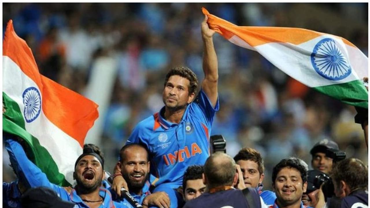 ഇരുപതാണ്ടിലെ മികച്ച കായിക മുഹൂര്ത്തം; സച്ചിനിലൂടെ ലോറസ് പുരസ്കാരം ഇന്ത്യയിലേക്ക് ഇരുപതാണ്ടിലെ മികച്ച കായിക മുഹൂര്ത്തം; സച്ചിനിലൂടെ ലോറസ് പുരസ്കാരം ഇന്ത്യയിലേക്ക്