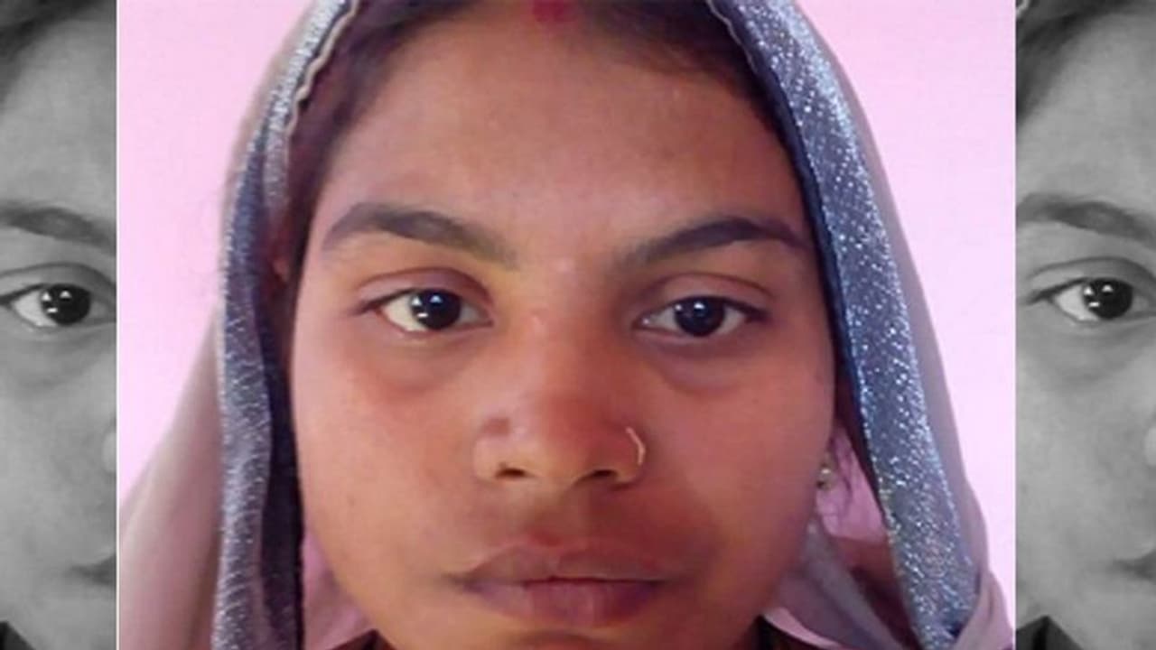 ससुर ने कुछ बोला, तो बहू ने डंडा उठाकर फोड़ दिया सिर...इस बार सास पर भड़क उठी गुस्सैल बहू ससुर ने कुछ बोला, तो बहू ने डंडा उठाकर फोड़ दिया सिर...इस बार सास पर भड़क उठी गुस्सैल बहू