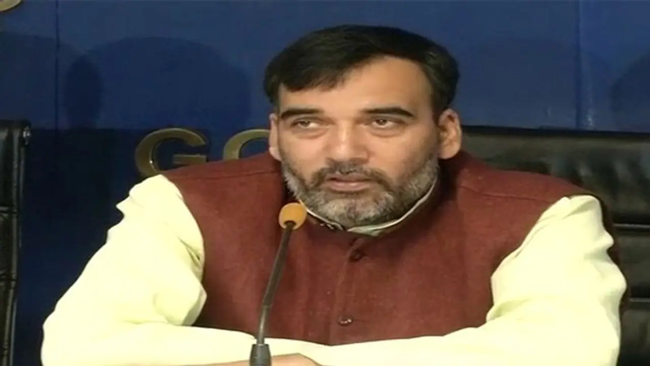 Delhi govt extends complete ban on firecrackers till January 1, 2023