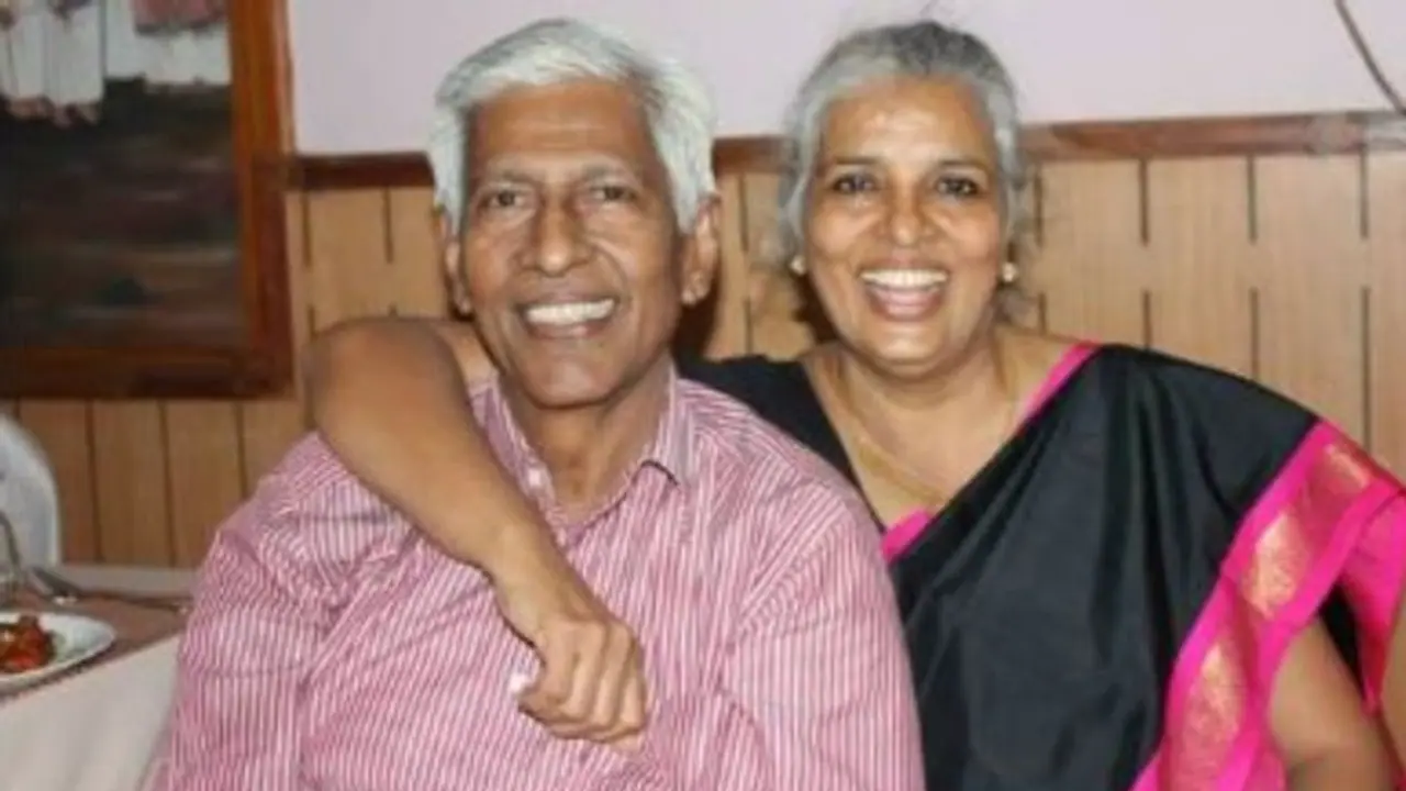 19 ആകുന്നതിന് മുമ്പ് അവളെ ഞാന് വിവാഹം ചെയ്തിരുന്നു; രാജിനി ചാണ്ടിയുടെ മാപ്പിള പറയുന്നു 19 ആകുന്നതിന് മുമ്പ് അവളെ ഞാന് വിവാഹം ചെയ്തിരുന്നു; രാജിനി ചാണ്ടിയുടെ മാപ്പിള പറയുന്നു